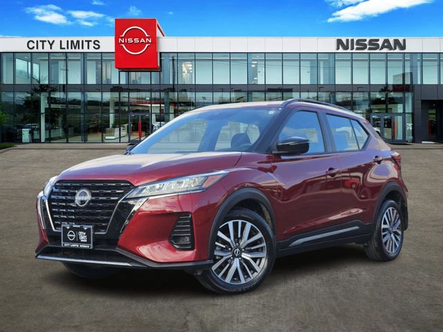 2023 Nissan Kicks SR