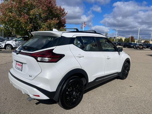 2023 Nissan Kicks SR