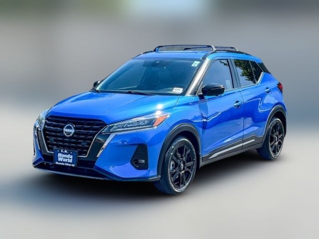 2023 Nissan Kicks SR