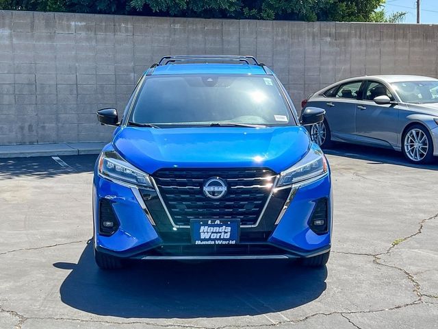 2023 Nissan Kicks SR