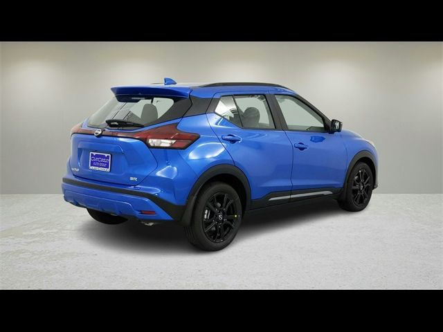 2023 Nissan Kicks SR