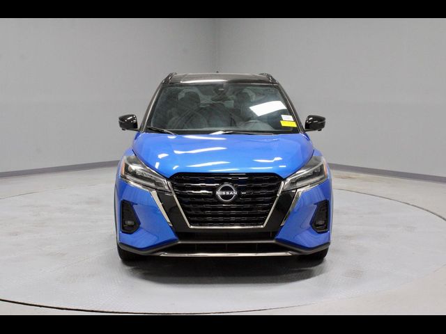 2023 Nissan Kicks SR