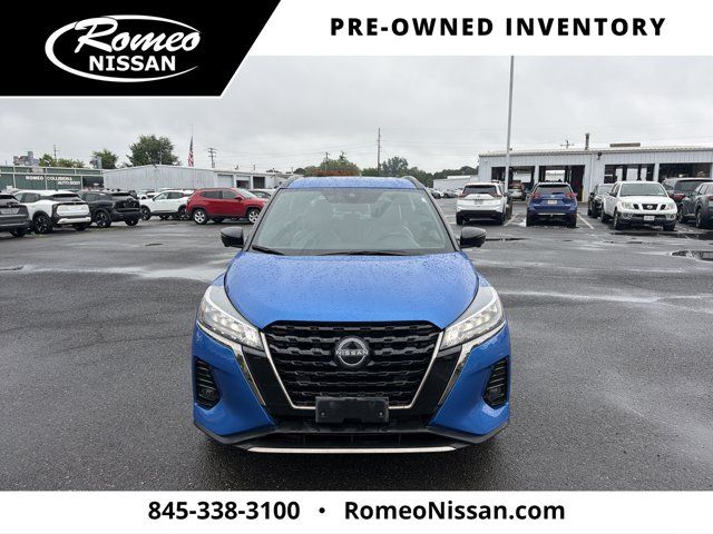 2023 Nissan Kicks SR
