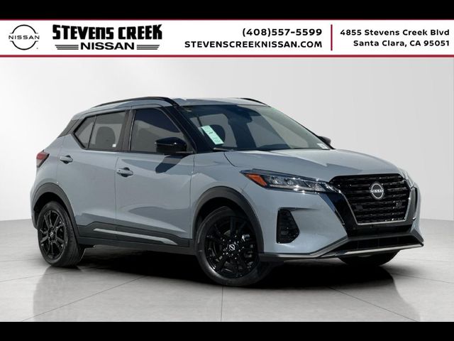 2023 Nissan Kicks SR