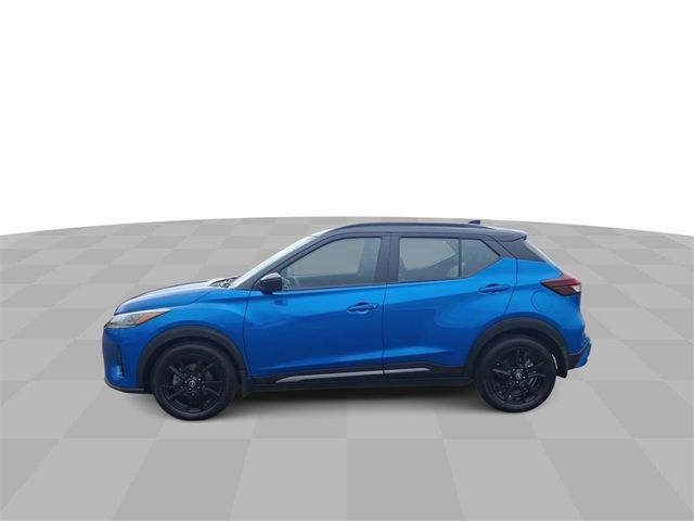 2023 Nissan Kicks SR