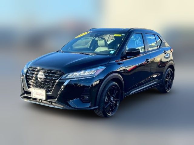 2023 Nissan Kicks SR