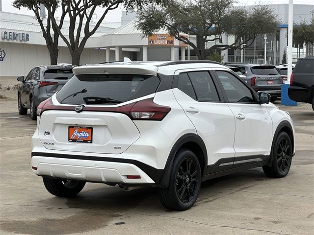 2023 Nissan Kicks SR