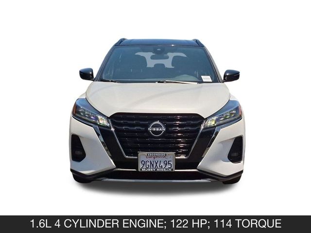2023 Nissan Kicks SR