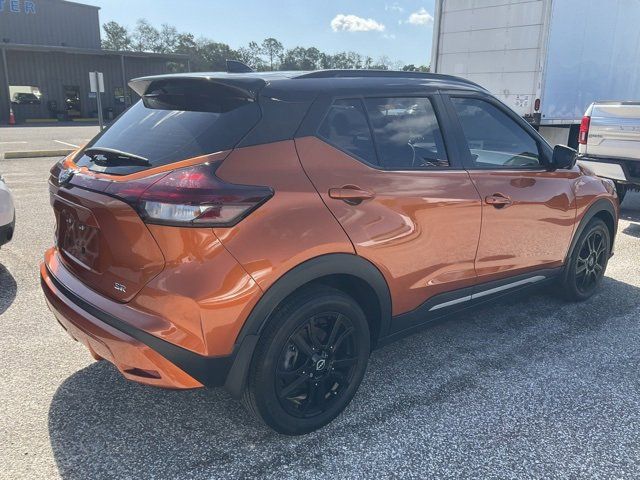2023 Nissan Kicks SR