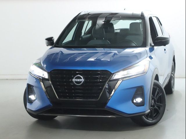 2023 Nissan Kicks SR