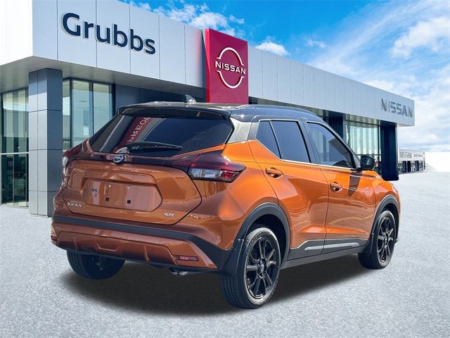 2023 Nissan Kicks SR