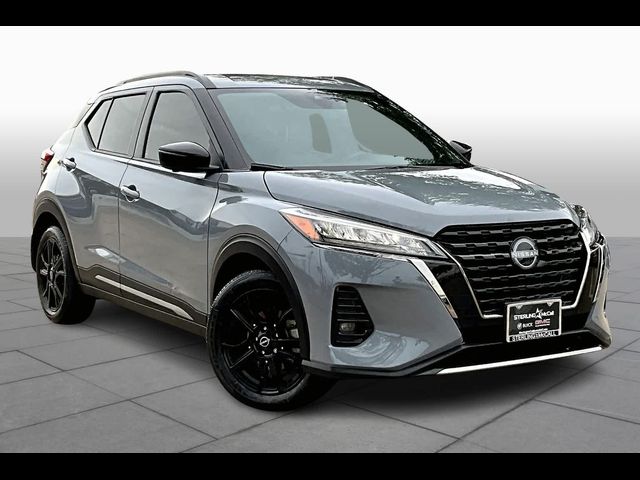 2023 Nissan Kicks SR