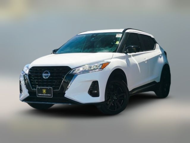 2023 Nissan Kicks SR