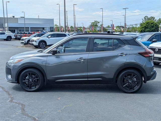 2023 Nissan Kicks SR