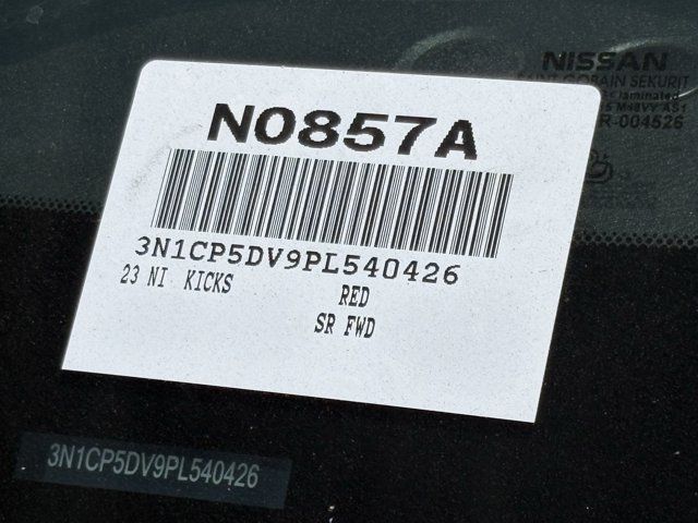 2023 Nissan Kicks SR