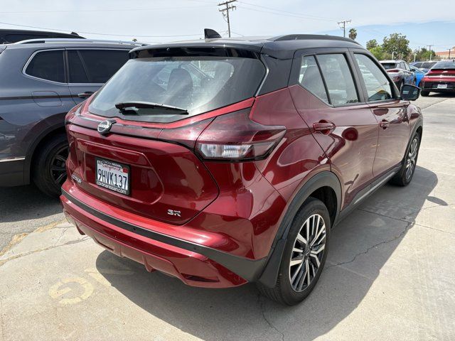 2023 Nissan Kicks SR