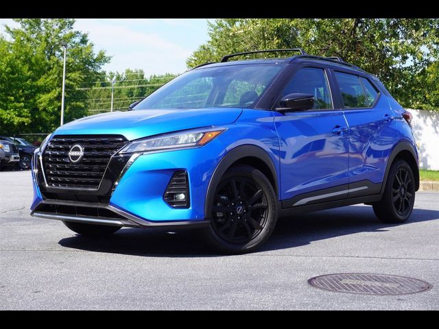 2023 Nissan Kicks SR