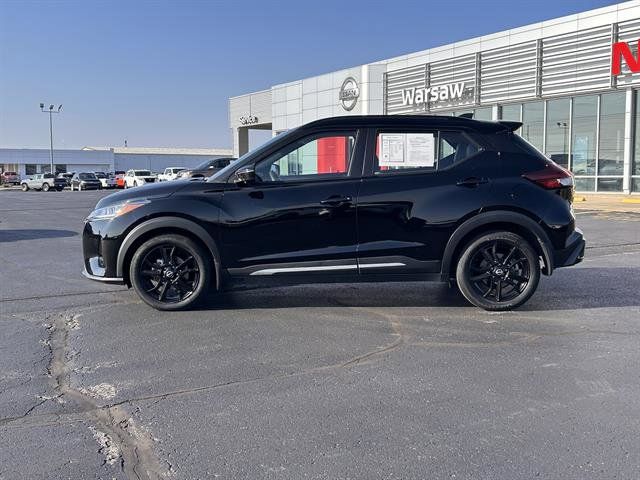 2023 Nissan Kicks SR