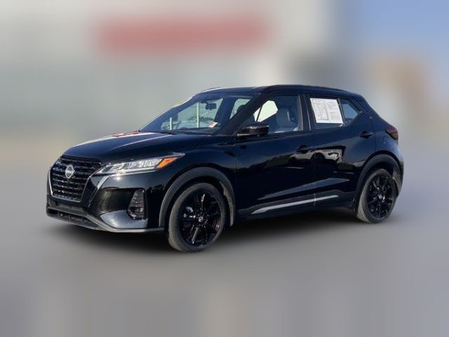 2023 Nissan Kicks SR
