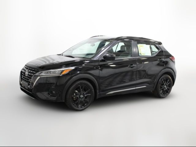 2023 Nissan Kicks SR