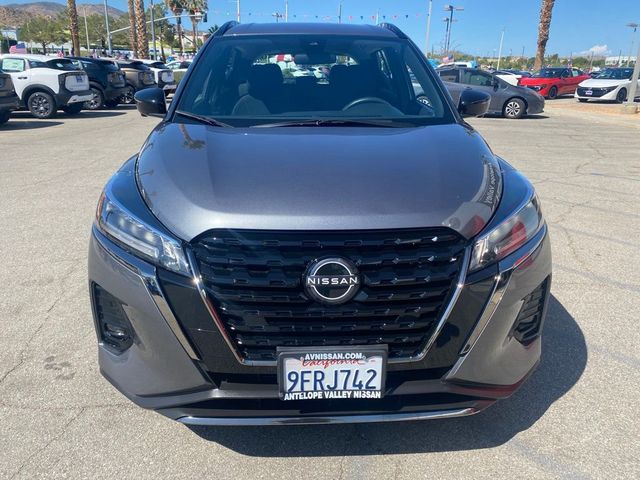 2023 Nissan Kicks SR