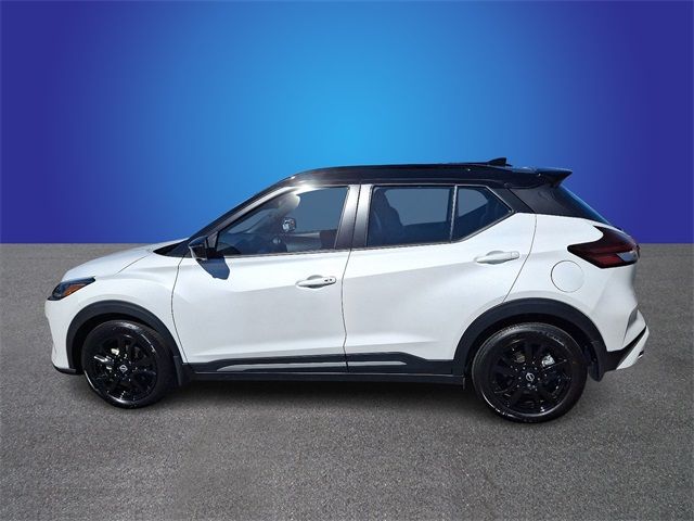 2023 Nissan Kicks SR