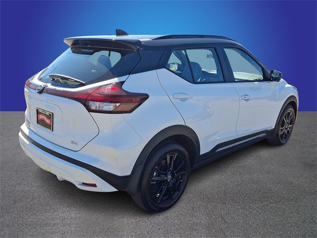 2023 Nissan Kicks SR