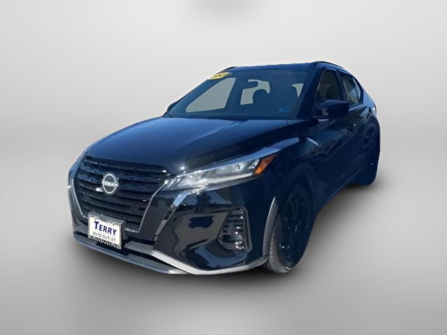 2023 Nissan Kicks SR
