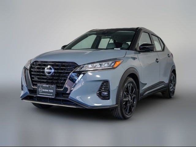 2023 Nissan Kicks SR