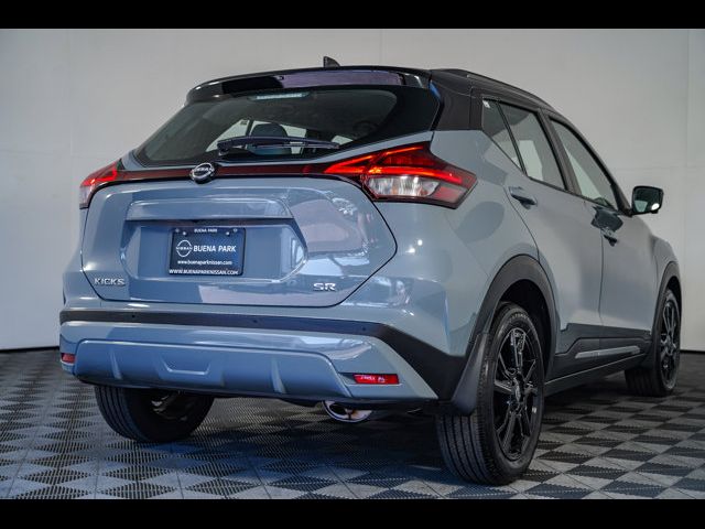 2023 Nissan Kicks SR