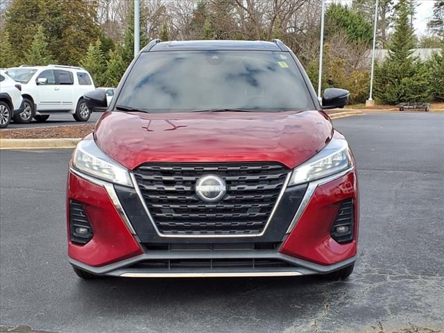 2023 Nissan Kicks SR