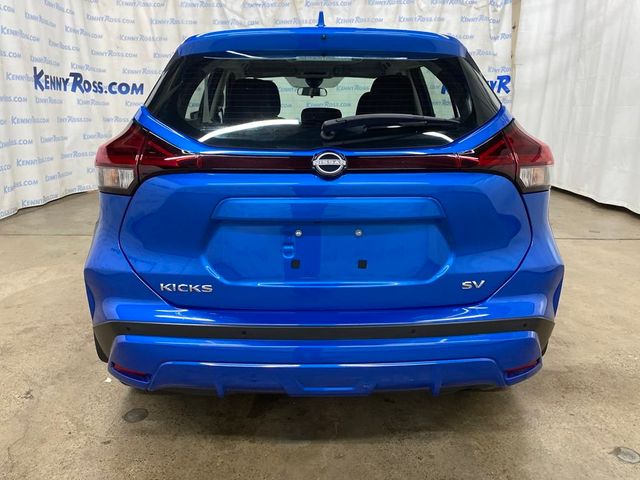 2023 Nissan Kicks SV