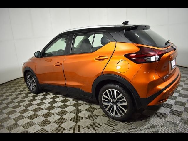 2023 Nissan Kicks SV