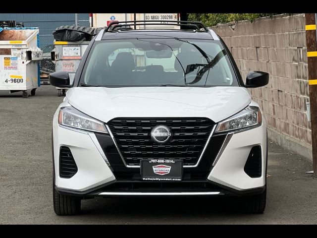 2023 Nissan Kicks SV
