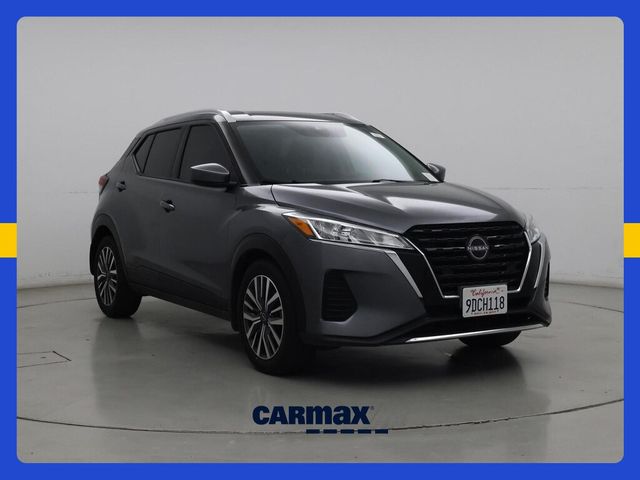 2023 Nissan Kicks SV