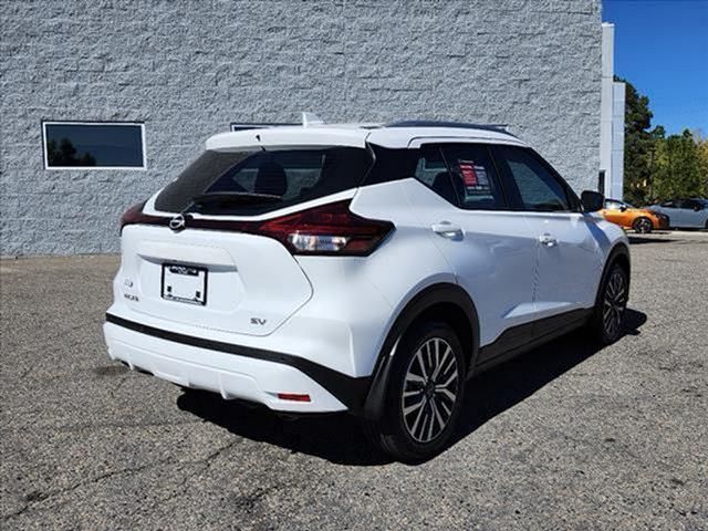 2023 Nissan Kicks SV