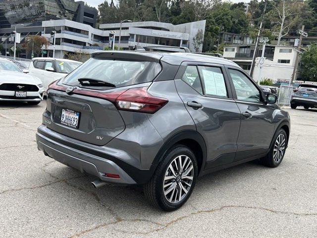 2023 Nissan Kicks SV