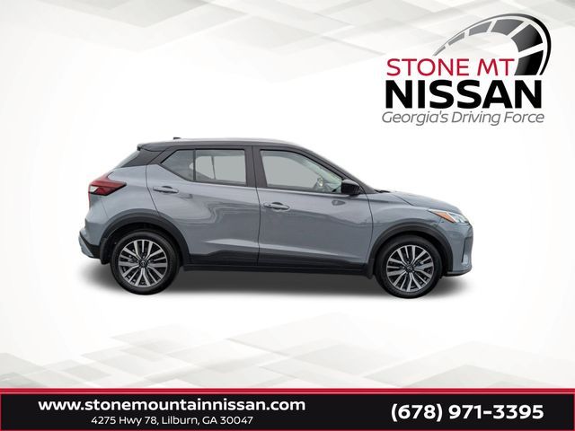 2023 Nissan Kicks SV