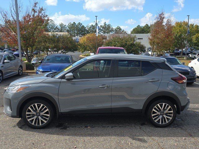 2023 Nissan Kicks SV