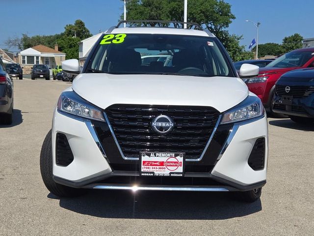 2023 Nissan Kicks SV