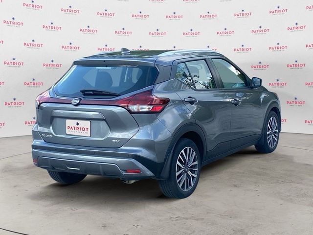 2023 Nissan Kicks SV