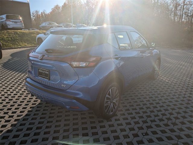 2023 Nissan Kicks SV