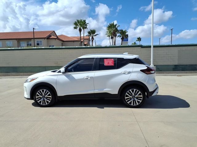 2023 Nissan Kicks SV