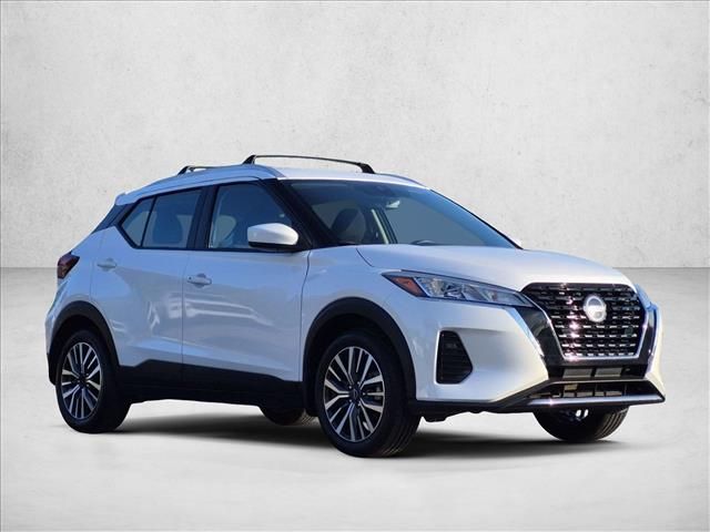 2023 Nissan Kicks SV