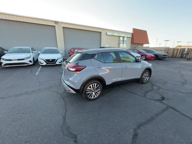 2023 Nissan Kicks SV