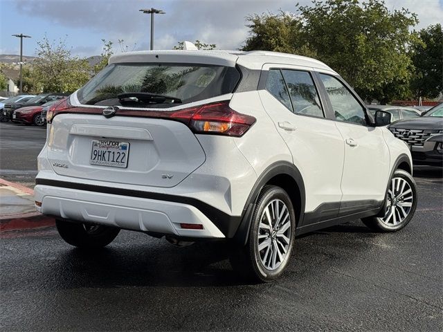 2023 Nissan Kicks SV