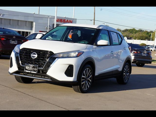 2023 Nissan Kicks SV