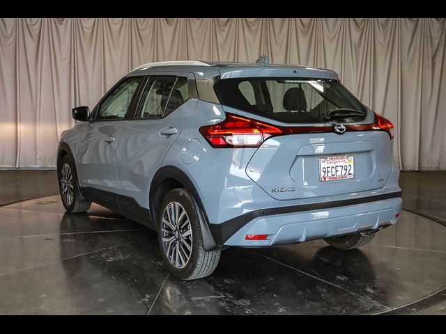 2023 Nissan Kicks SV