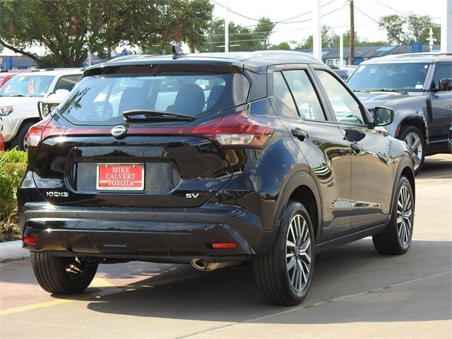 2023 Nissan Kicks SV