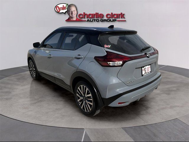 2023 Nissan Kicks SV